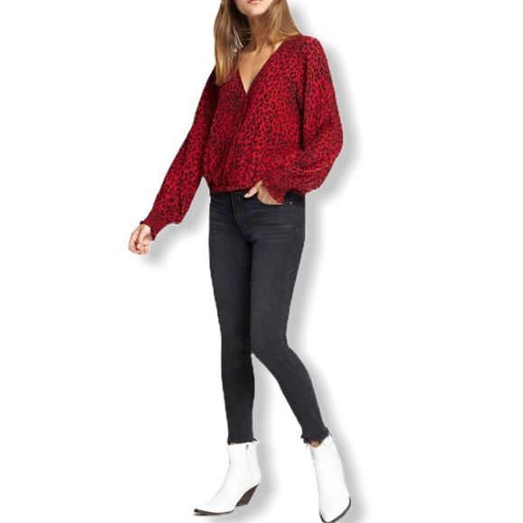 Sanctuary Cori Smocked Sleeve Ted Leopard Blouse - Picture 2 of 16